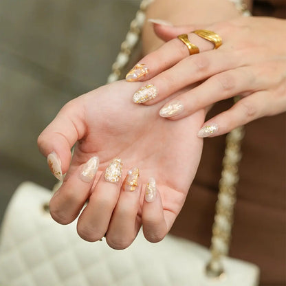 Goldenes Blatt